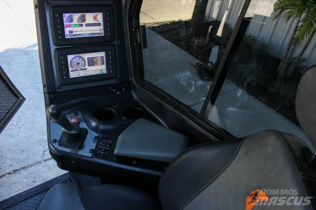 Ditch Witch JT40 Horizontální vrtací zařízení