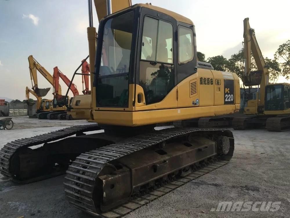 Komatsu PC 220-7 Pásová rýpadla