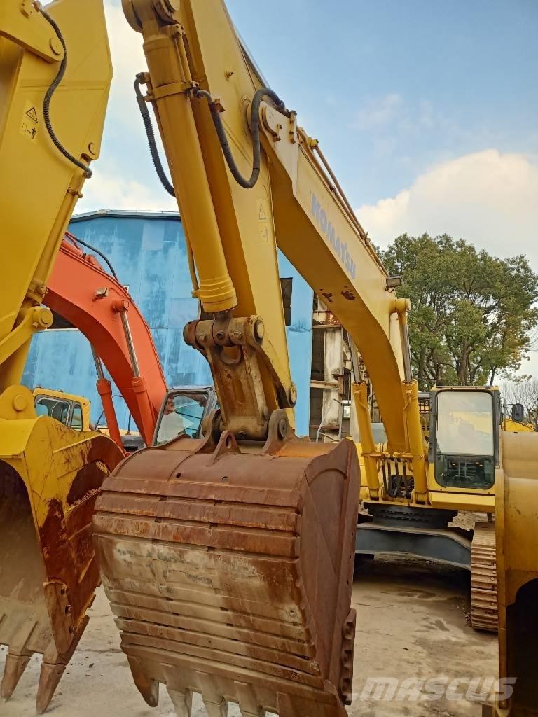 Komatsu PC400-7 Pásová rýpadla