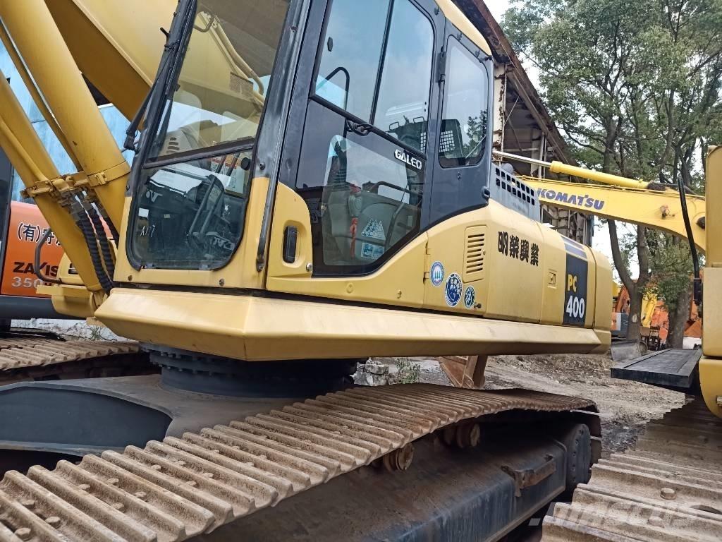 Komatsu PC400-7 Pásová rýpadla