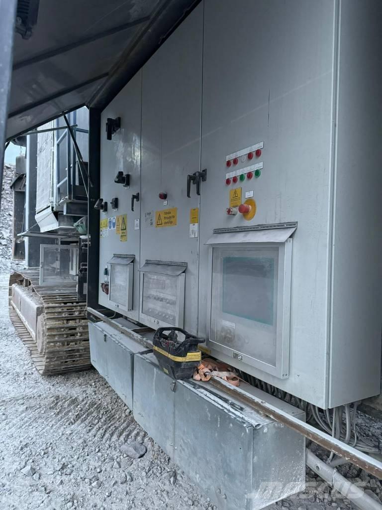 PJ JONSSON L 1511 Mobilní drtiče