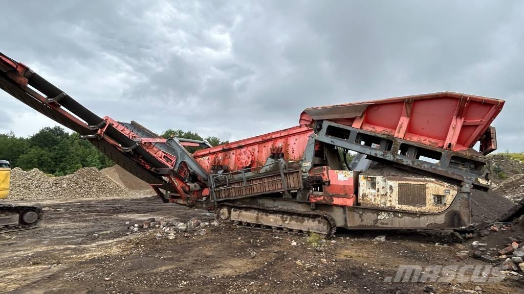 Sandvik QE 341 Mobilní třídiče