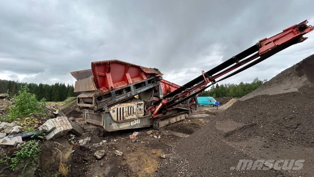 Sandvik QE 341 Mobilní třídiče