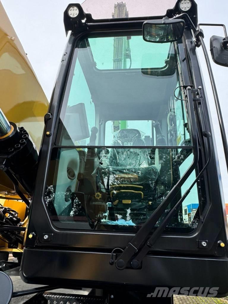 CAT MH 3040 Stroje pro manipulaci s odpadem