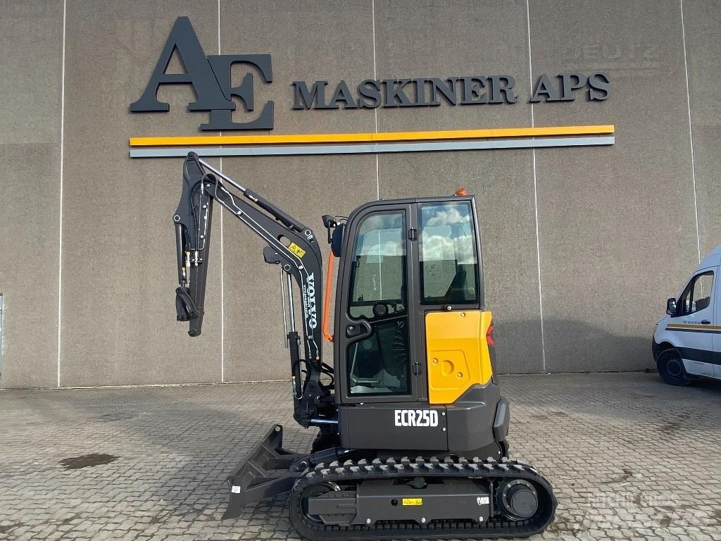 Volvo ECR 25 D Mini rýpadla < 7t