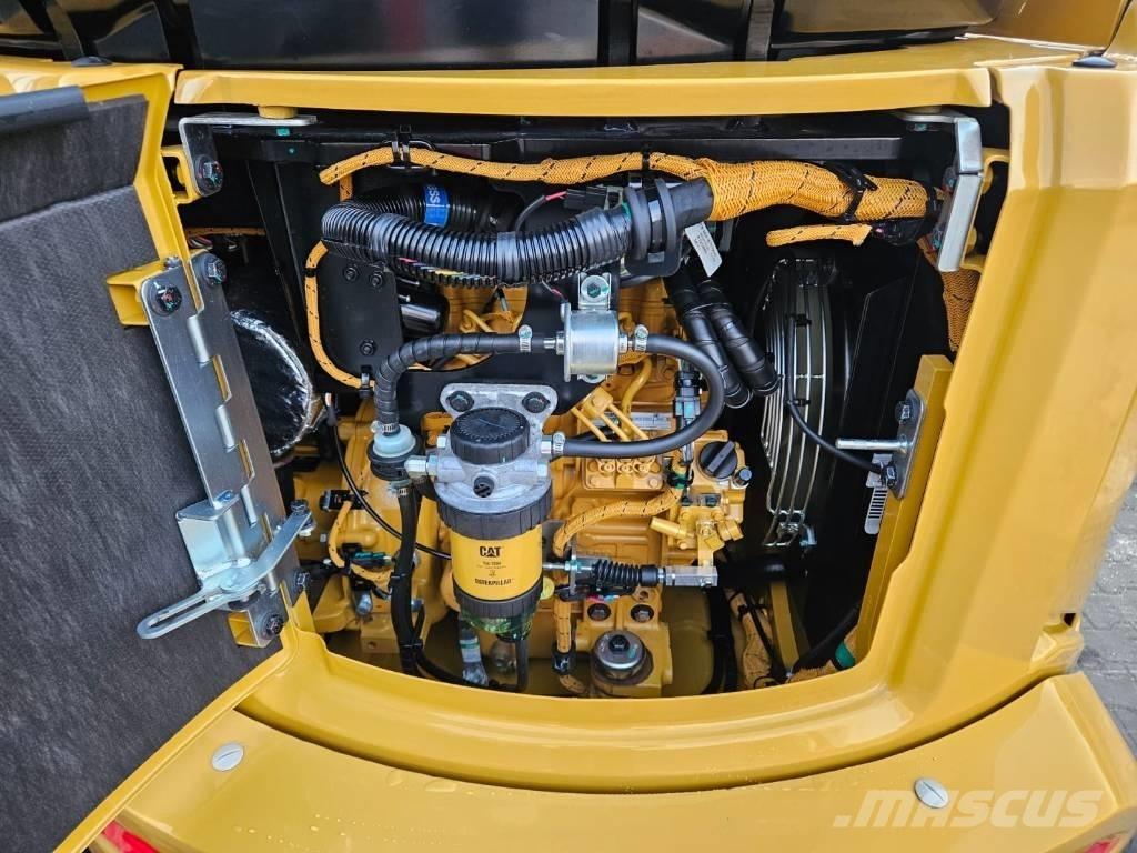 CAT 302.7 CR Mini rýpadla < 7t