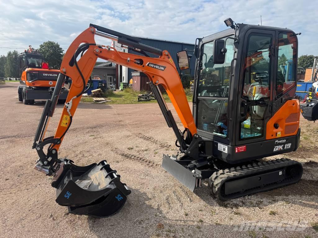 Develon DX 19-7 Mini rýpadla < 7t