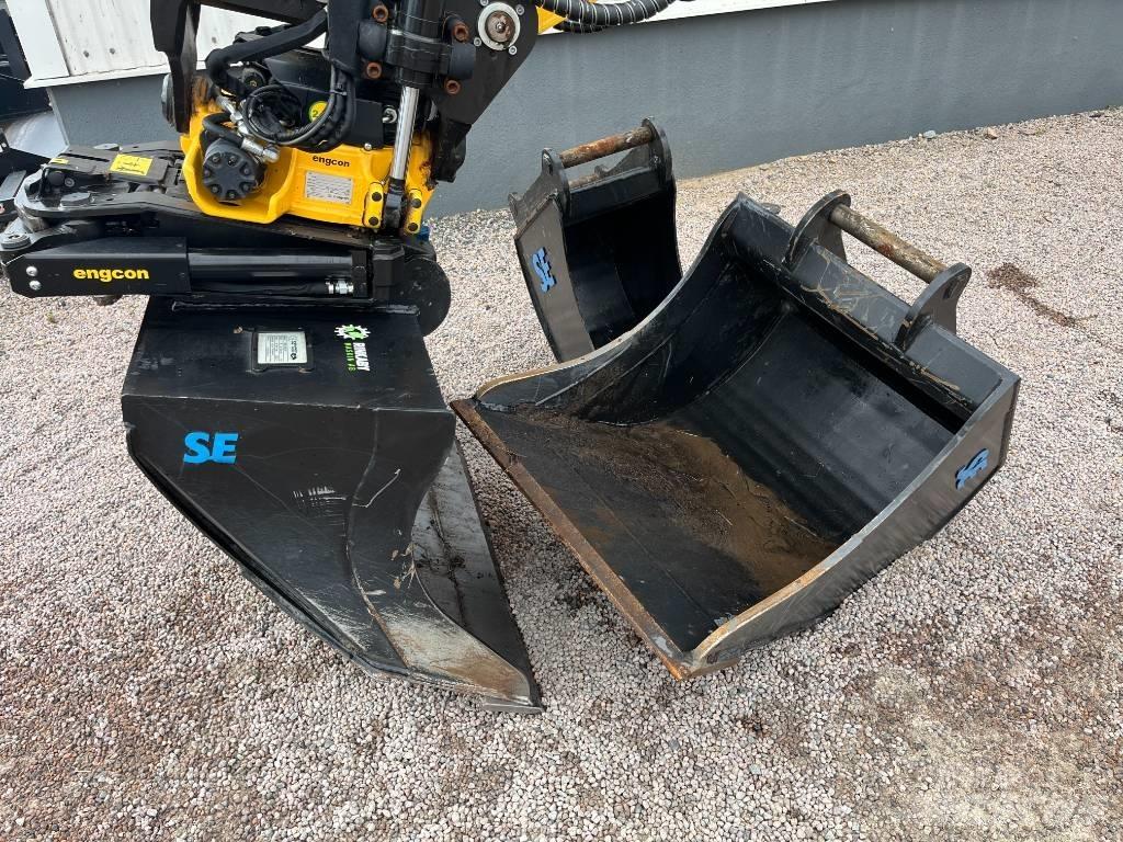 Komatsu PC78US-11E0 Midi rýpadla 7t - 12t