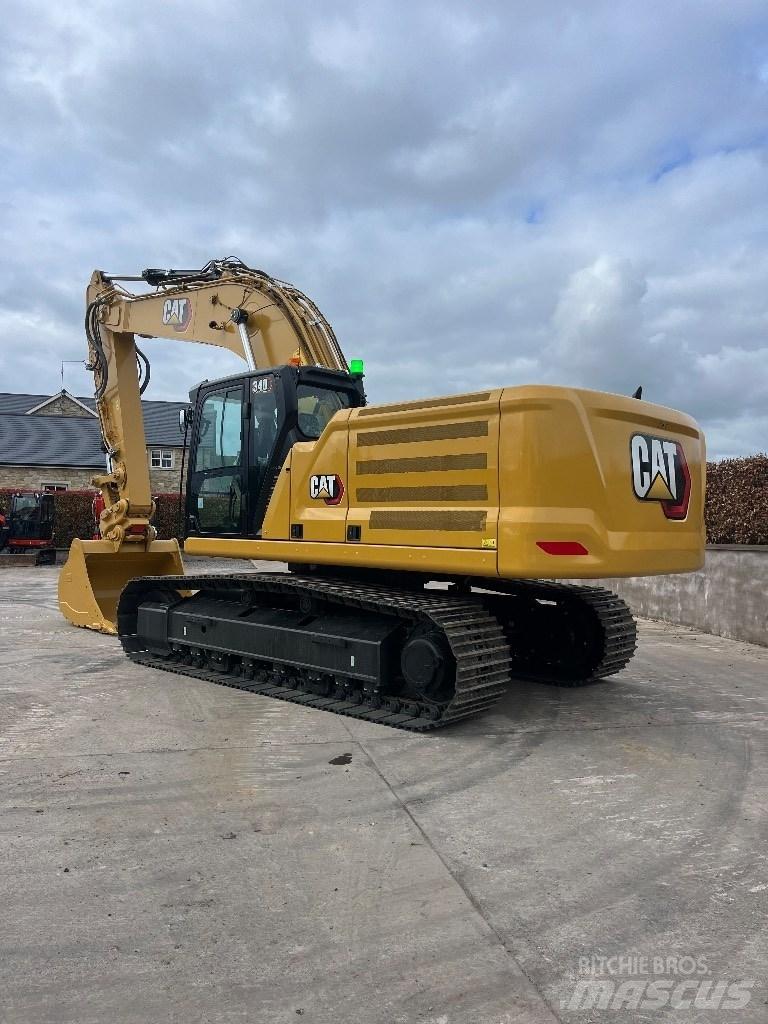 CAT 340 Pásová rýpadla