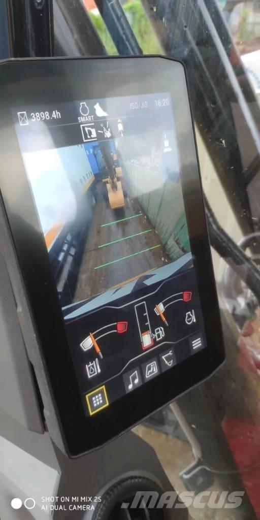 CAT 320 Pásová rýpadla