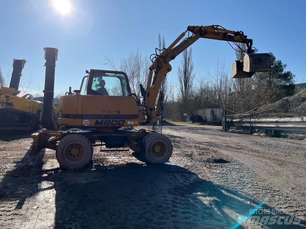 Hydrema M 800 Kolová rýpadla
