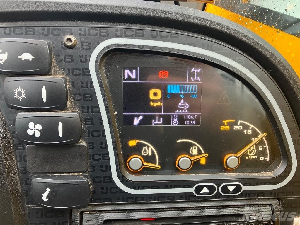 JCB 527-58 Agri Teleskopické nakladače pro zemědělství