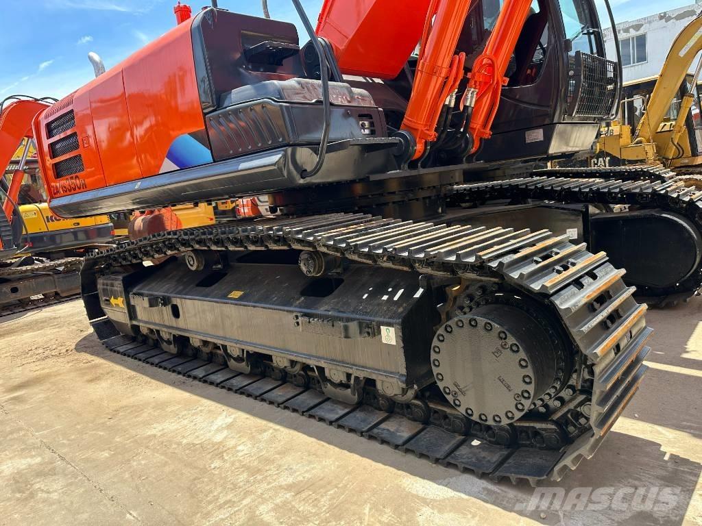Hitachi ZX 350 Pásová rýpadla