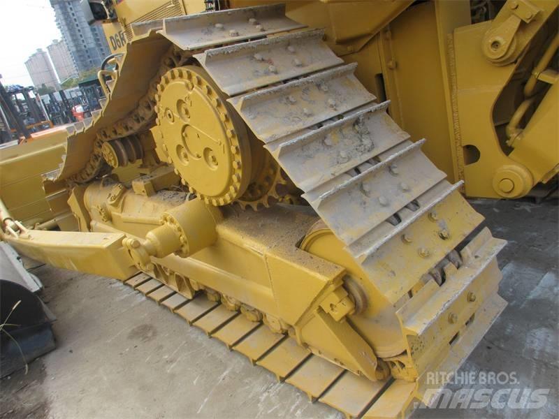 CAT D 6 R Grejdry