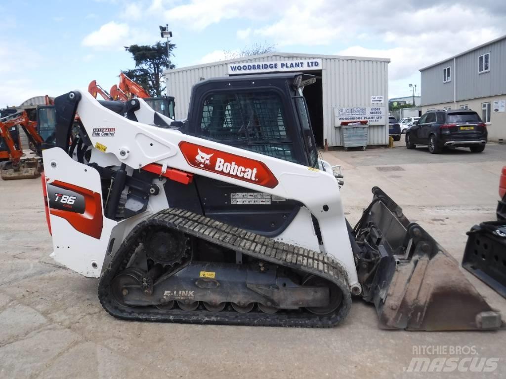 Bobcat T 86 Smykem řízené nakladače