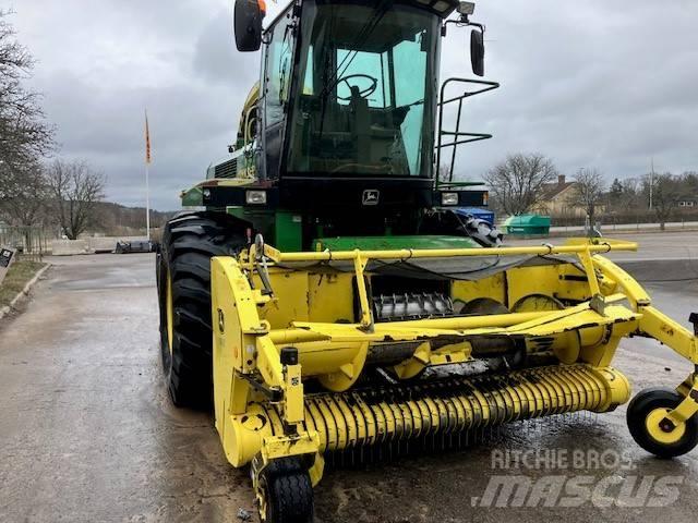 John Deere 6950 Samojízdné sekačky