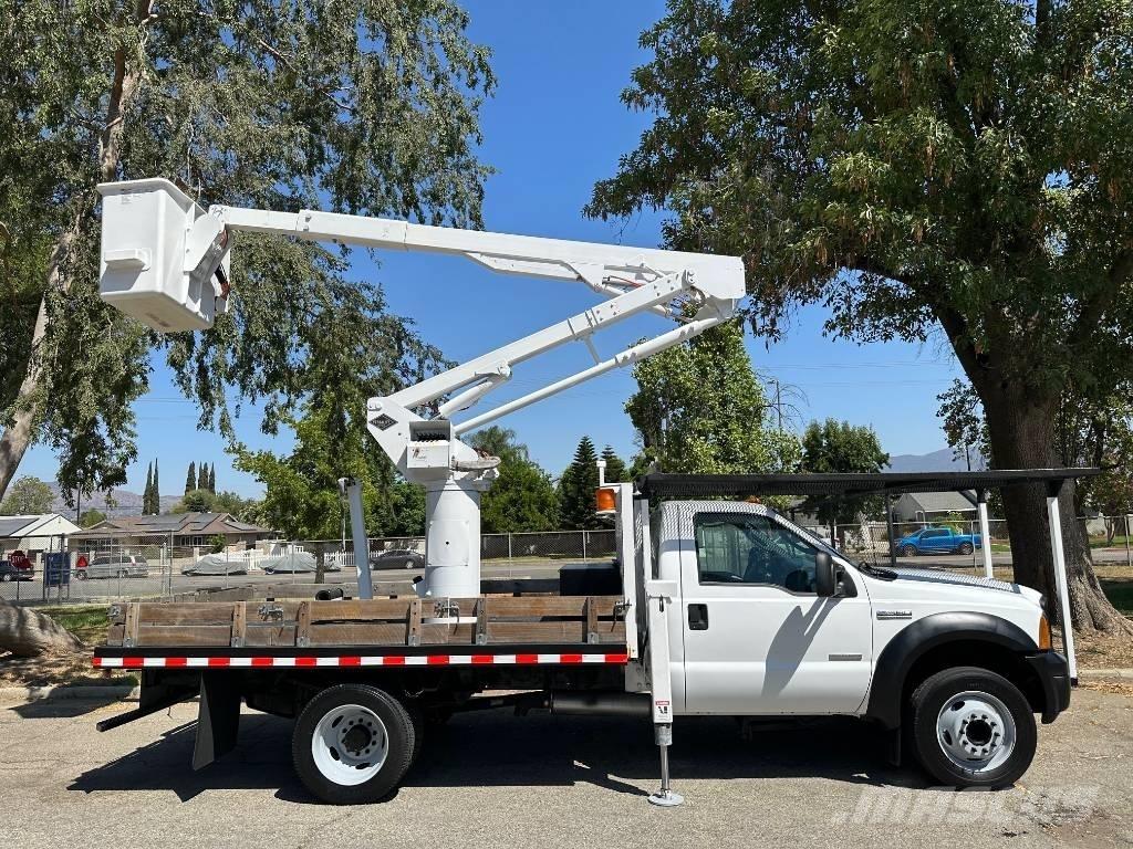 Ford F 550 Autoplošiny