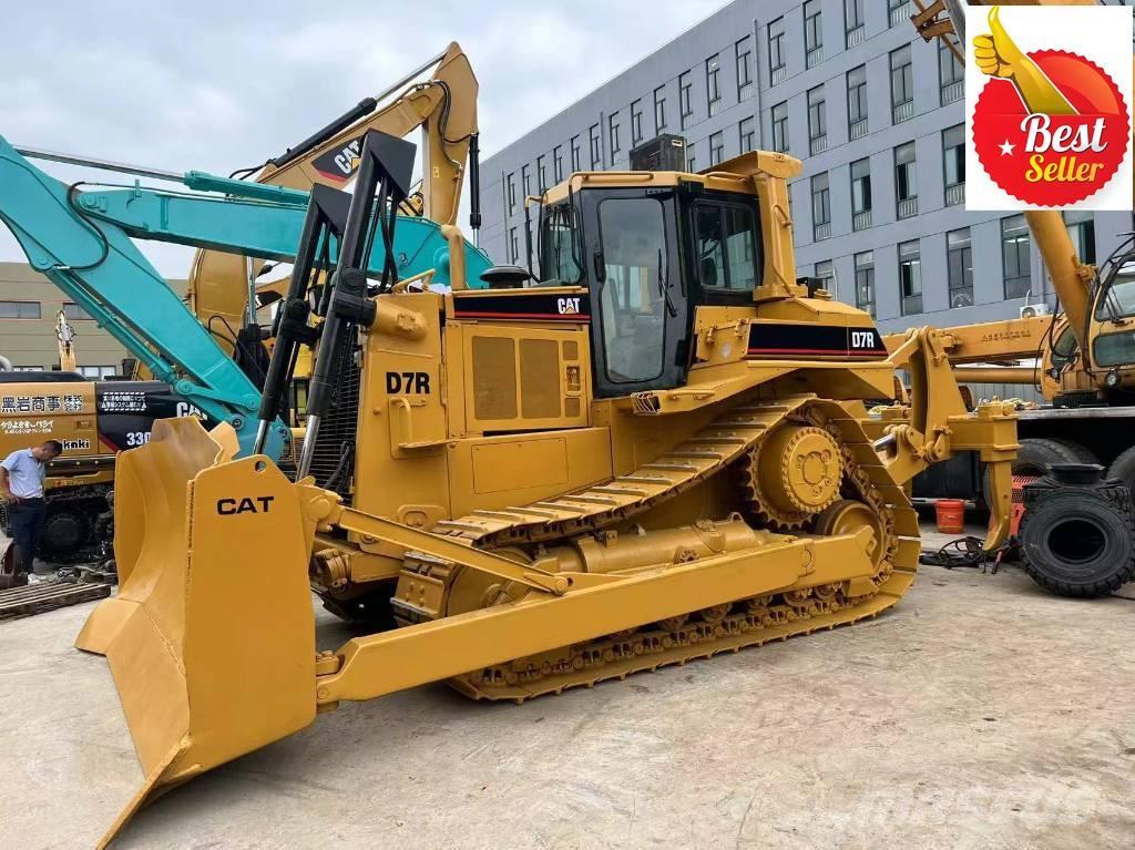 CAT D 7 R Pásové dozery