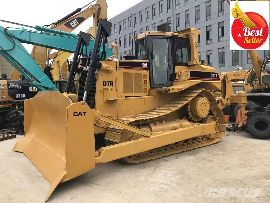 CAT D 7 R Pásové dozery