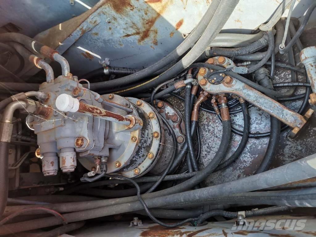 Hitachi ZX 210 W Kolová rýpadla