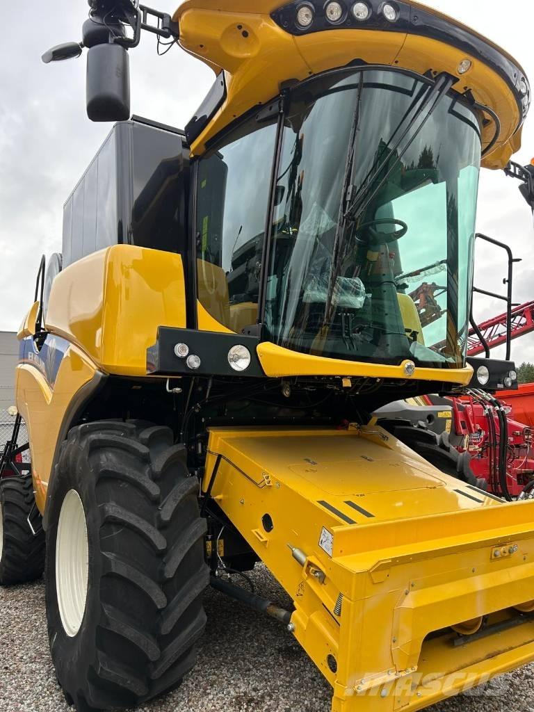 New Holland CX 5.80 Sklízecí mlátičky