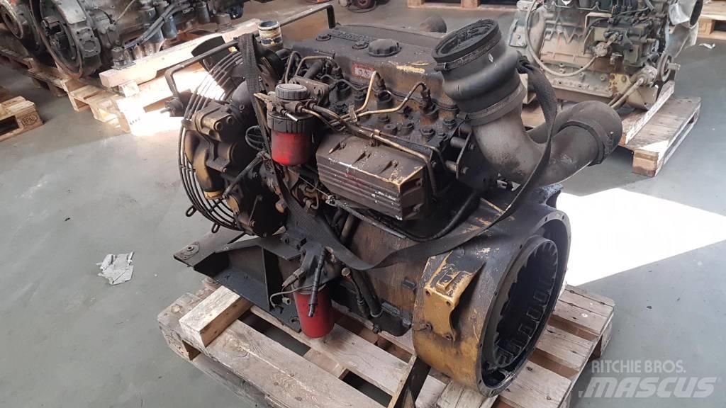 CAT 3054 Motory