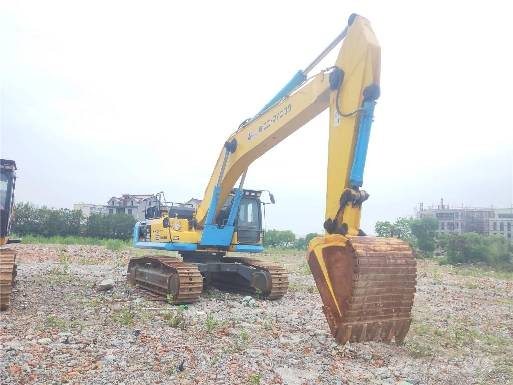Komatsu PC460-8 Pásová rýpadla