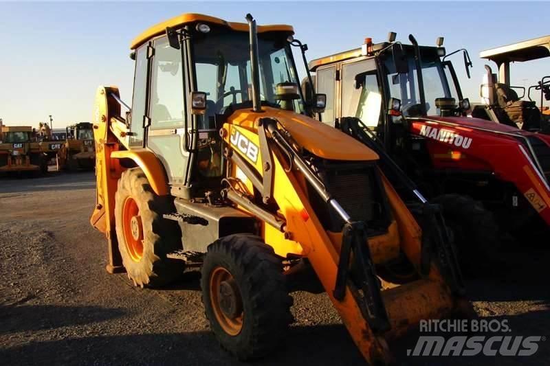 JCB 3DX Rýpadlo-nakladače