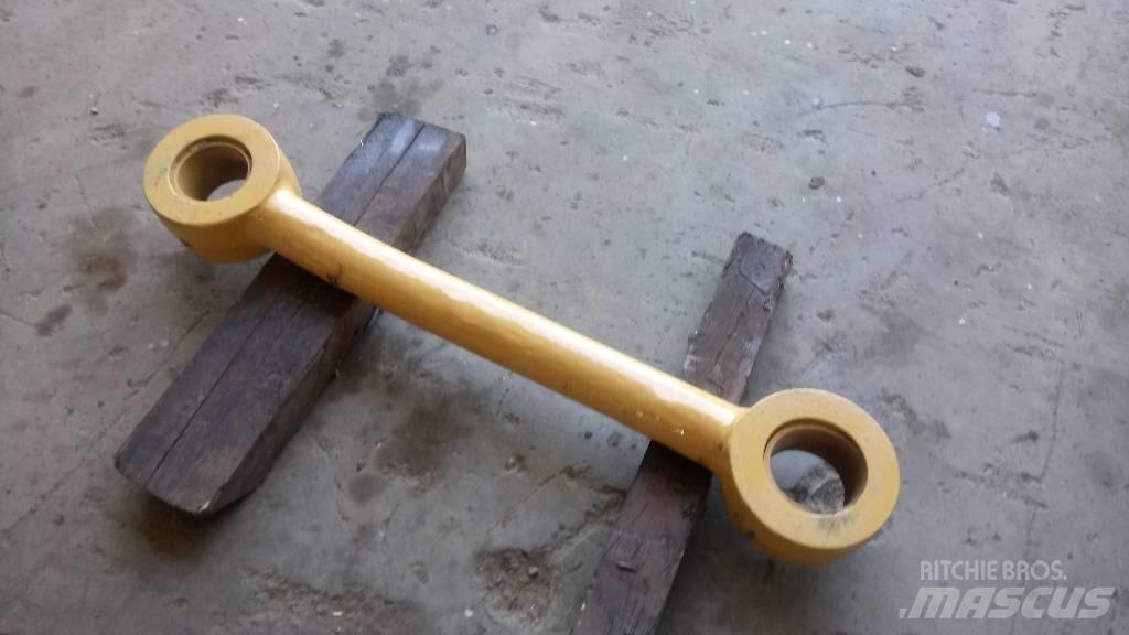 CAT 988 B Výložníky a lžíce