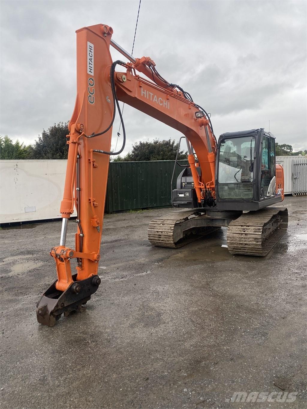 Hitachi 130-6 Pásová rýpadla