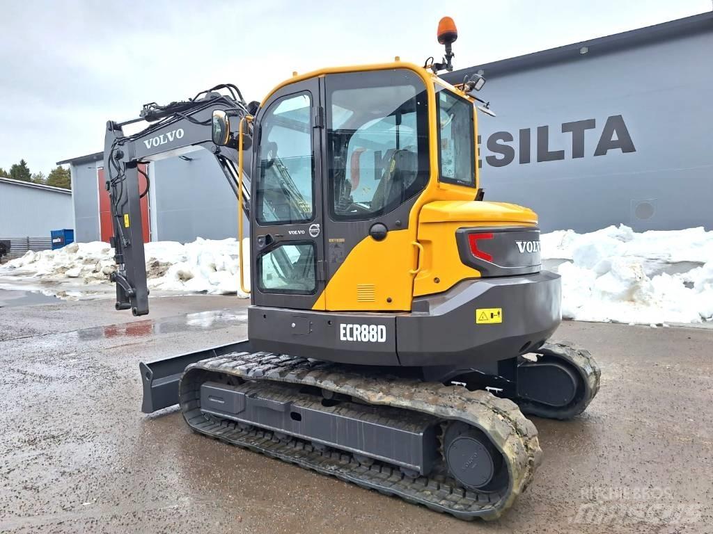 Volvo ECR88D Midi rýpadla 7t - 12t