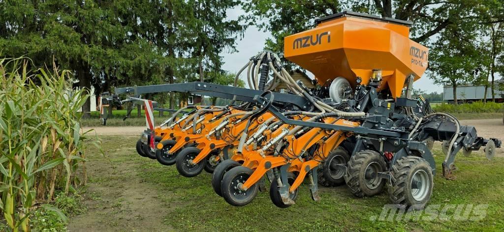  Mzuri Pro-Till 4T Mechanické secí stroje