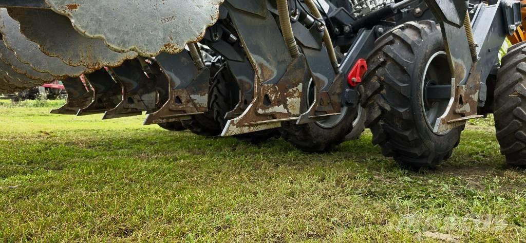  Mzuri Pro-Till 4T Mechanické secí stroje