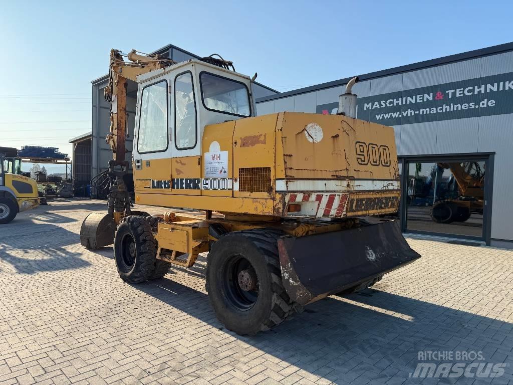 Liebherr A 900 C Kolová rýpadla