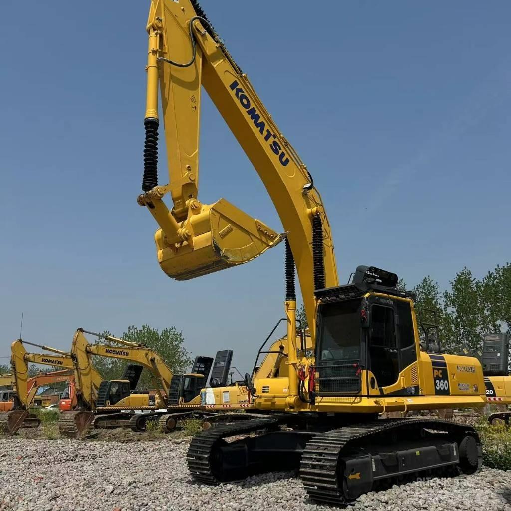 Komatsu 360 Pásová rýpadla