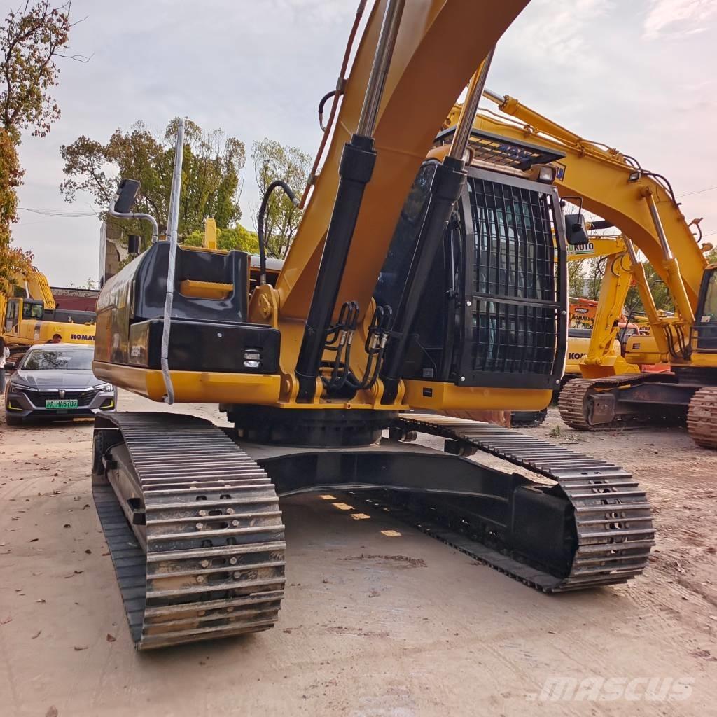 CAT 324 D2L Pásová rýpadla