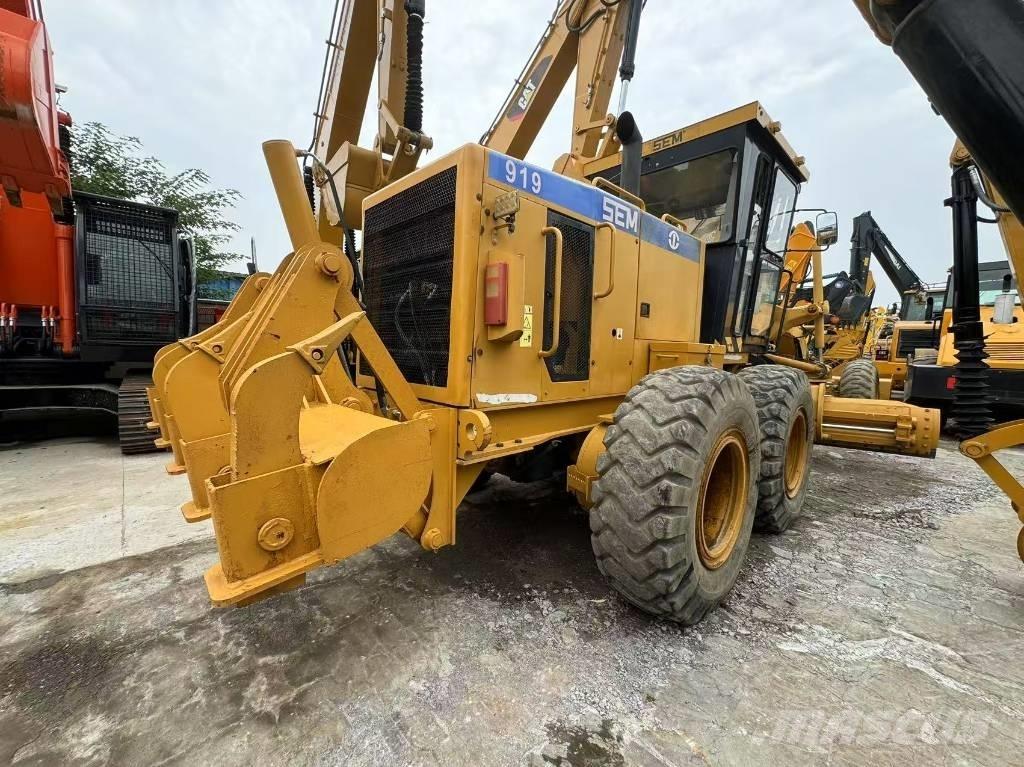SEM 919 Grejdry