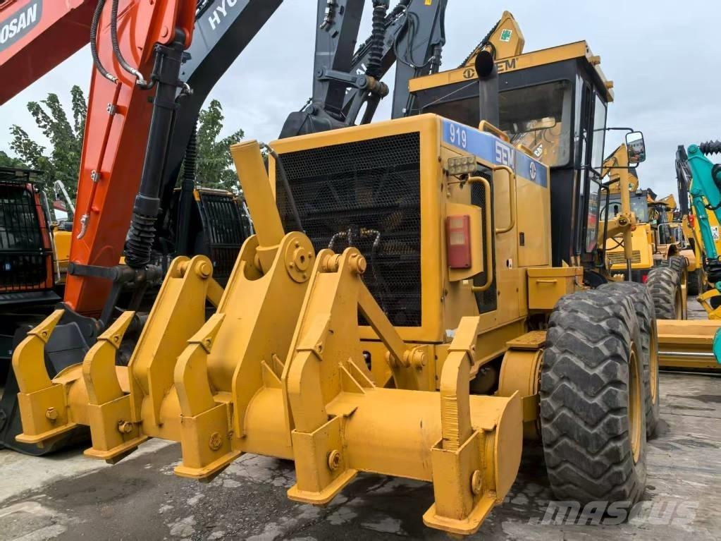 SEM 919 Grejdry