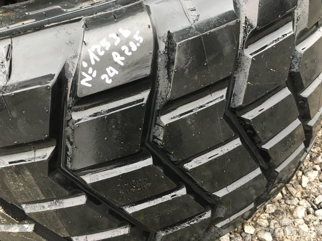  MAGNA TYRES 24R20.5 Pneumatiky, kola a ráfky