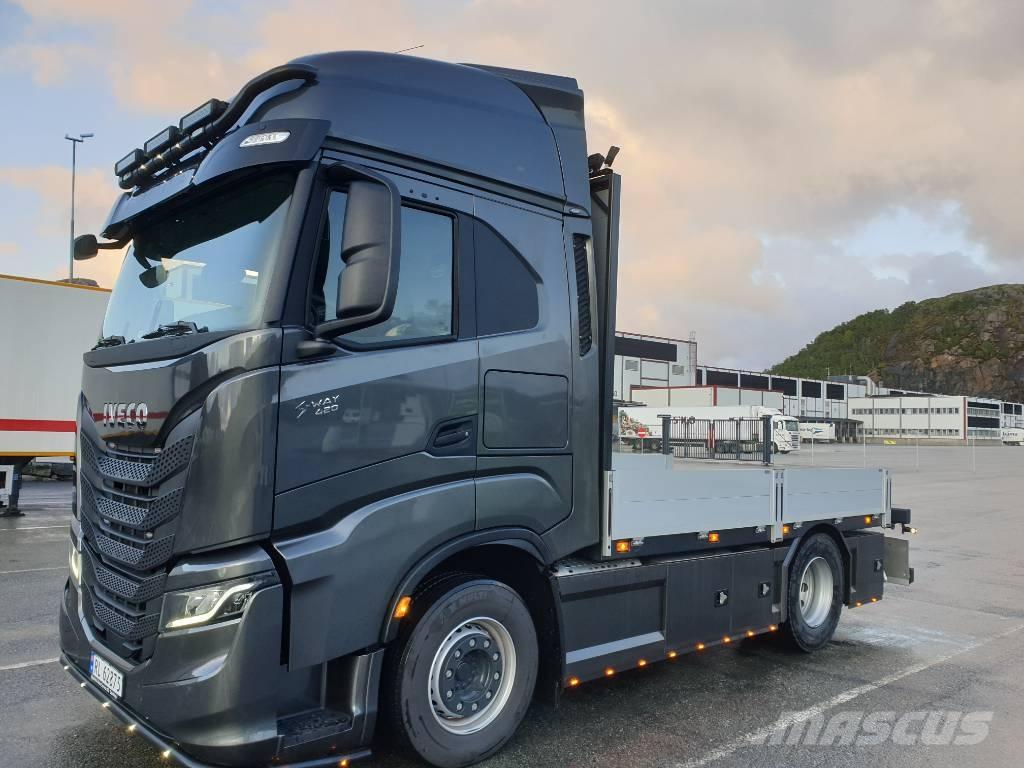 Iveco S-WAY 420 Další