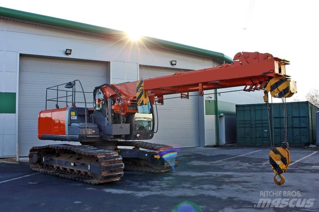 Hitachi ZX 210 LC-3 Pásová rýpadla