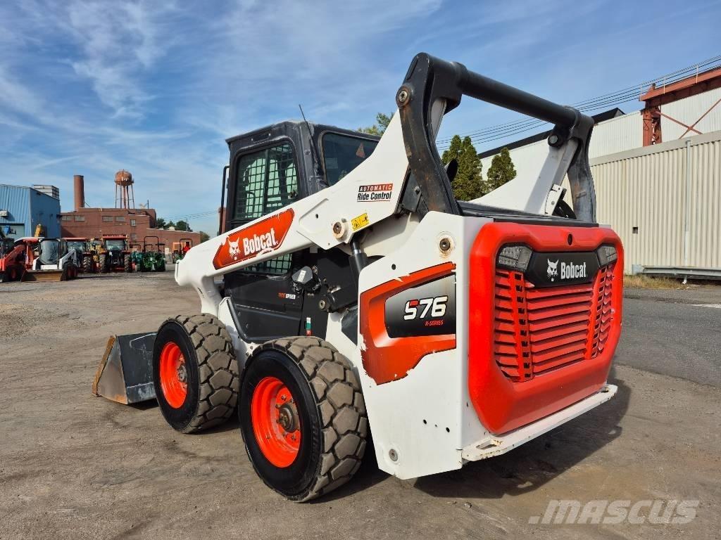 Bobcat S 76 Smykem řízené nakladače