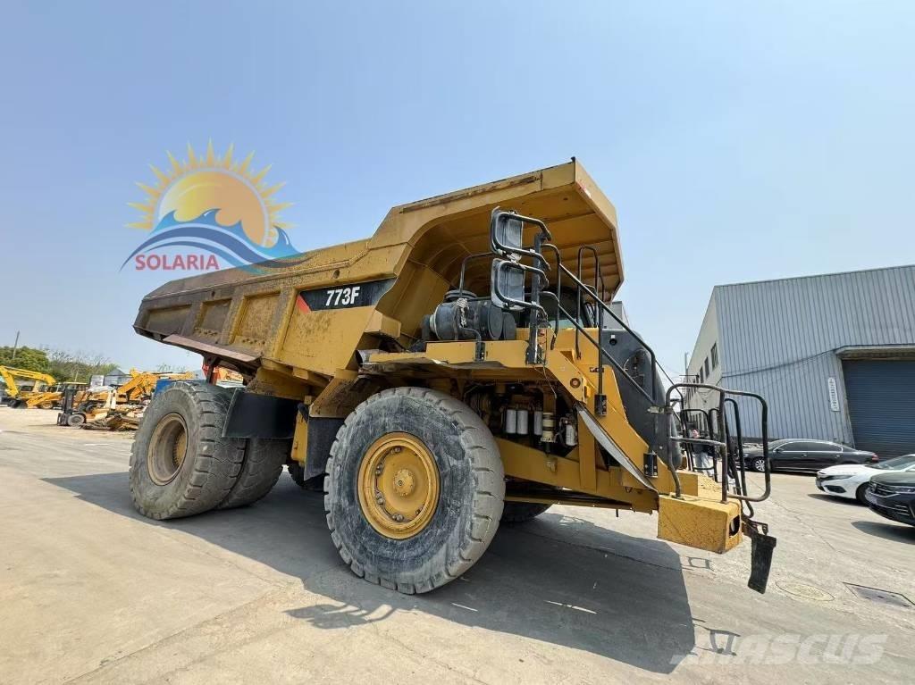 CAT 773 F Kloubové dempry