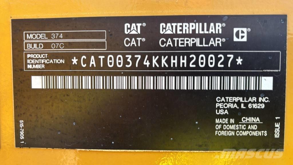 CAT 374 Pásová rýpadla