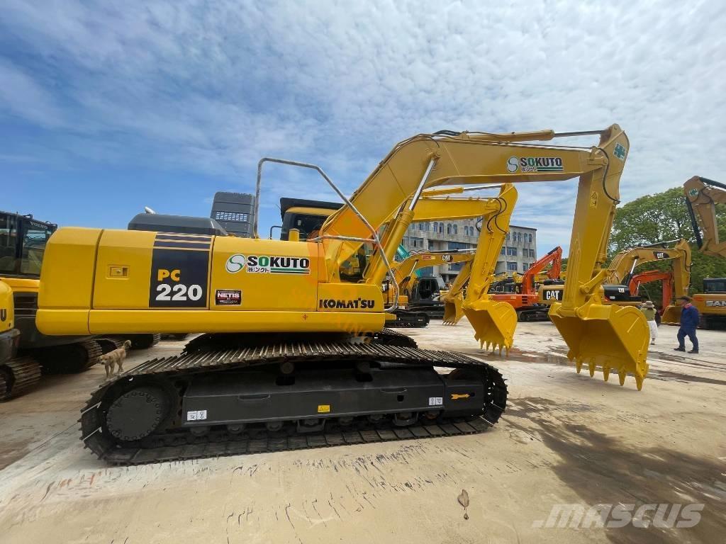 Komatsu PC 220-7 Pásová rýpadla