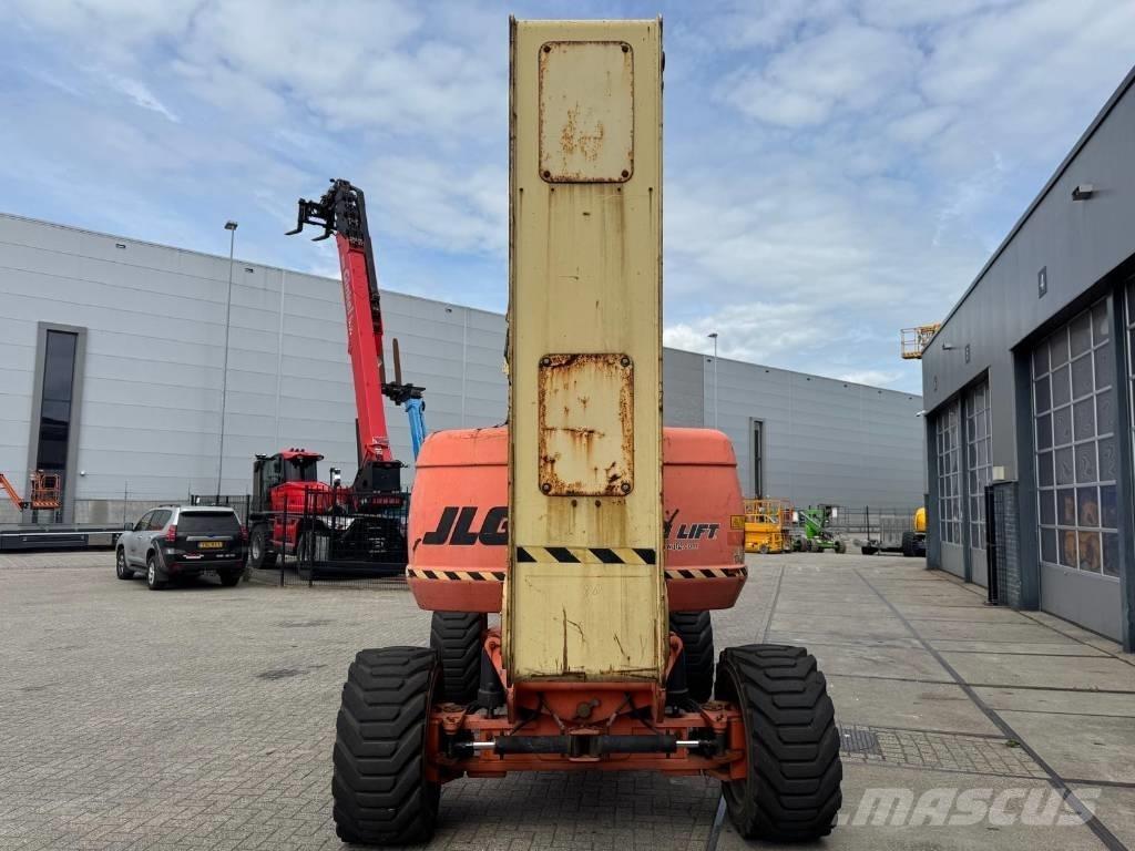 JLG 800 AJ Kloubové plošiny