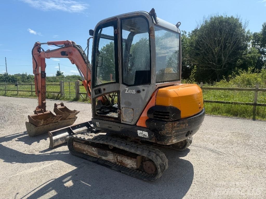Hitachi ZX30 Mini rýpadla < 7t