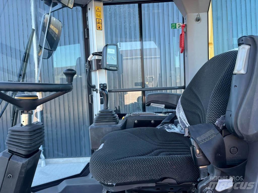 Volvo SD 75 B Tahačové válce