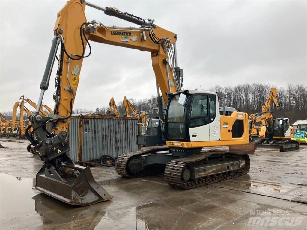 Liebherr R924 Pásová rýpadla
