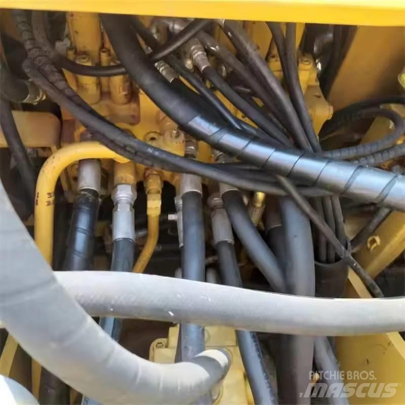 CAT 315 D Pásová rýpadla